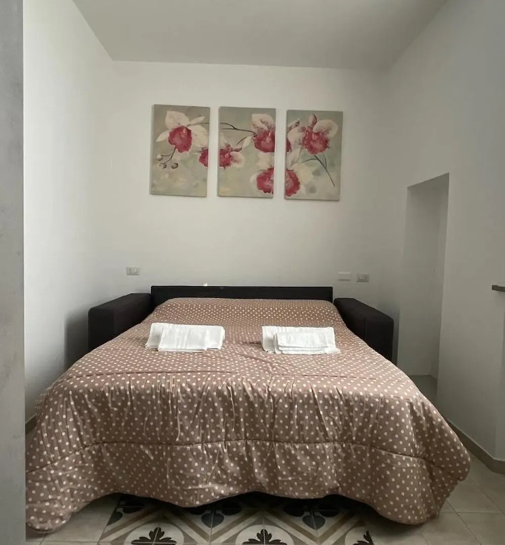 Lake Maggiore Blu - Milan And Airport 7 Min Somma Lombardo Italy