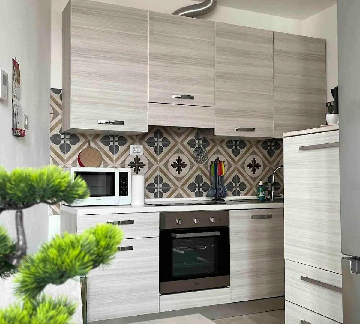 Lake Maggiore Blu - Milan And Airport 7 Min location