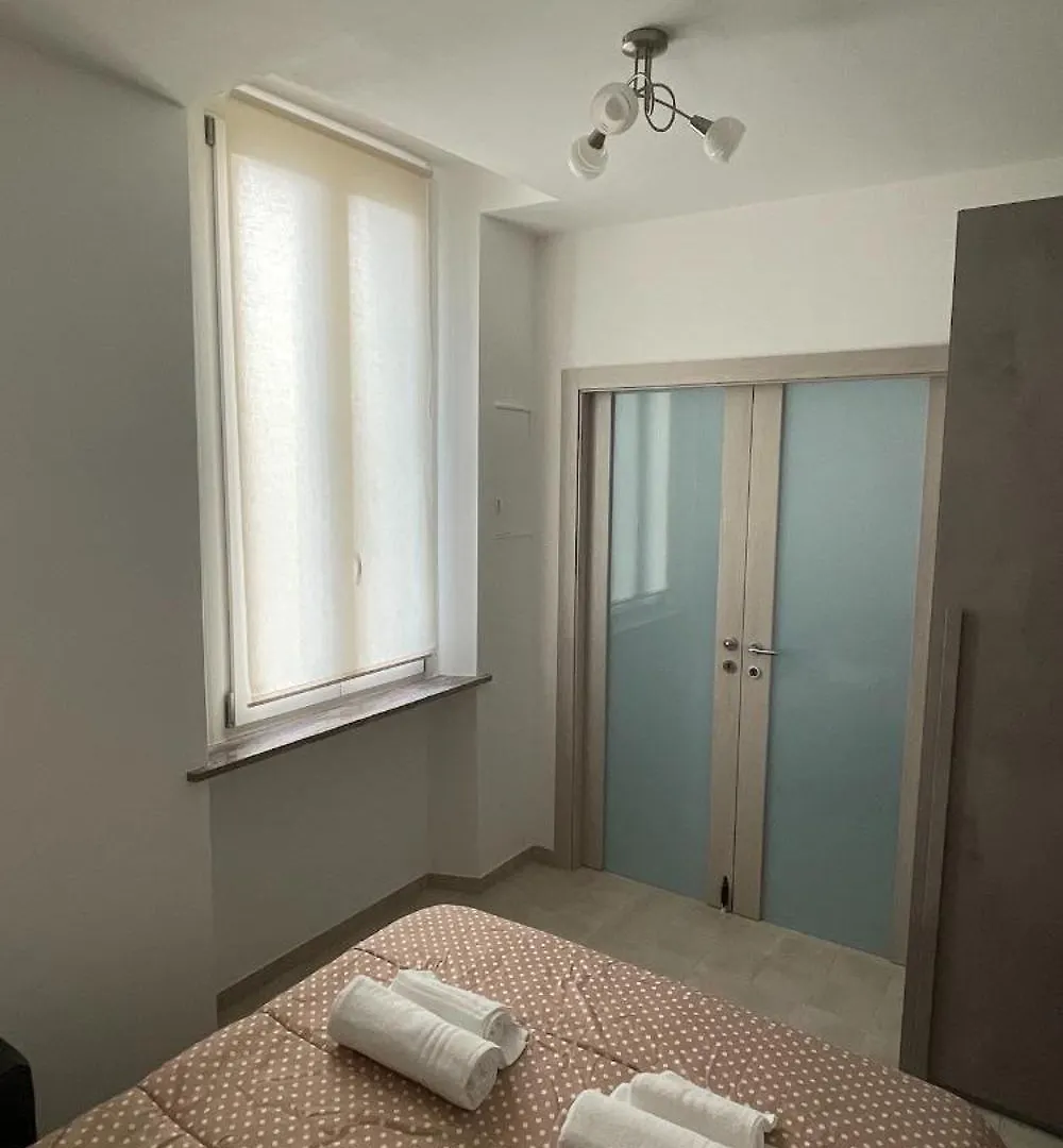 Lake Maggiore Blu - Milan And Airport 7 Min Somma Lombardo